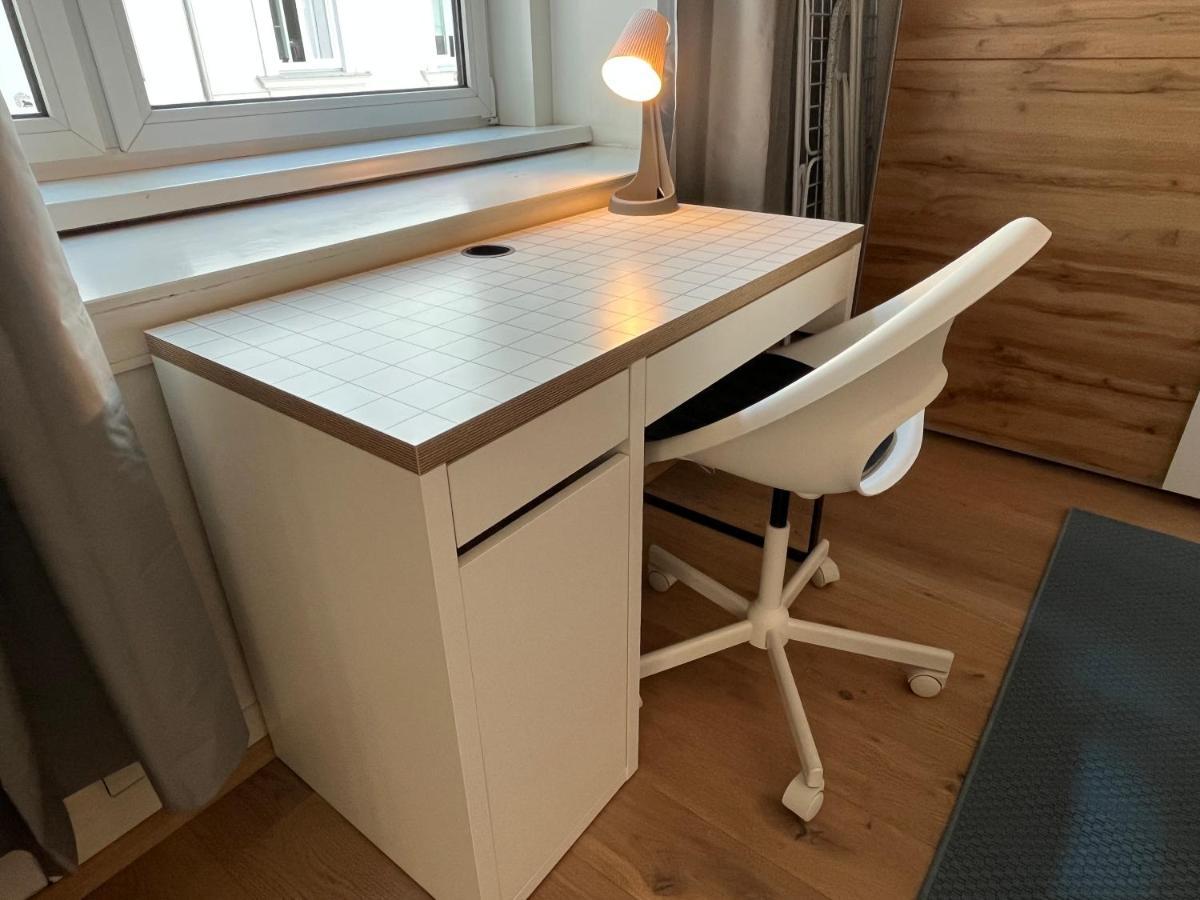 Stylish Apt Near Urania 1Br Viena Exterior foto