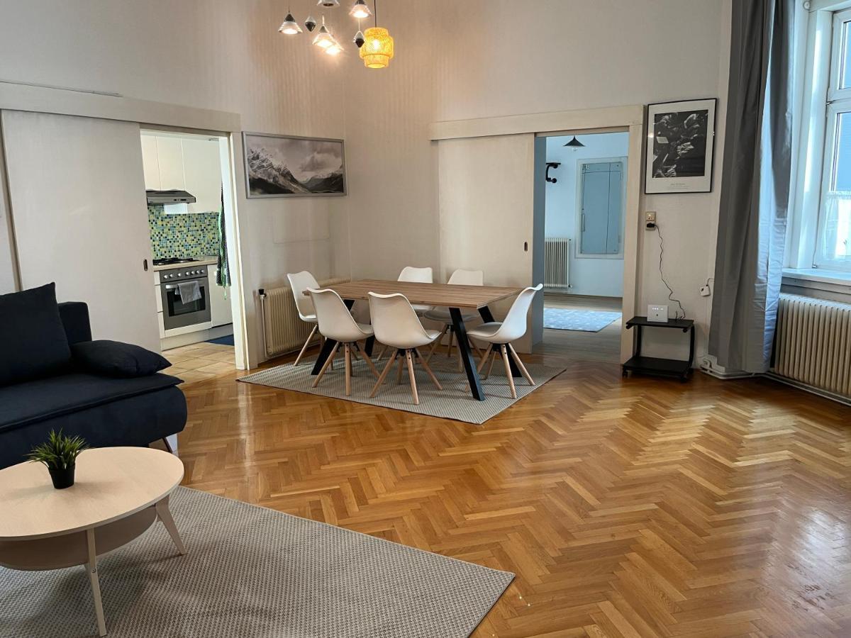 Stylish Apt Near Urania 1Br Viena Exterior foto